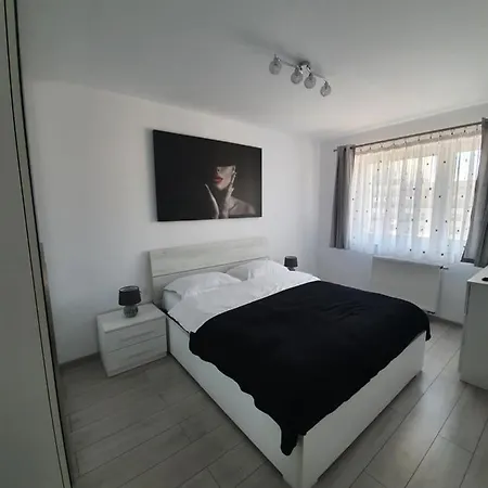 Apartament Coresi Promenada Coresi