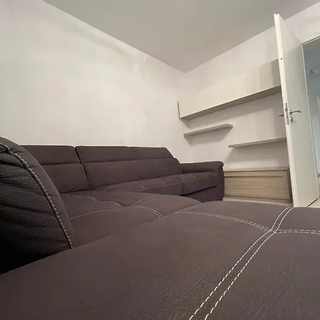 Apartament Coresi Promenada Coresi *